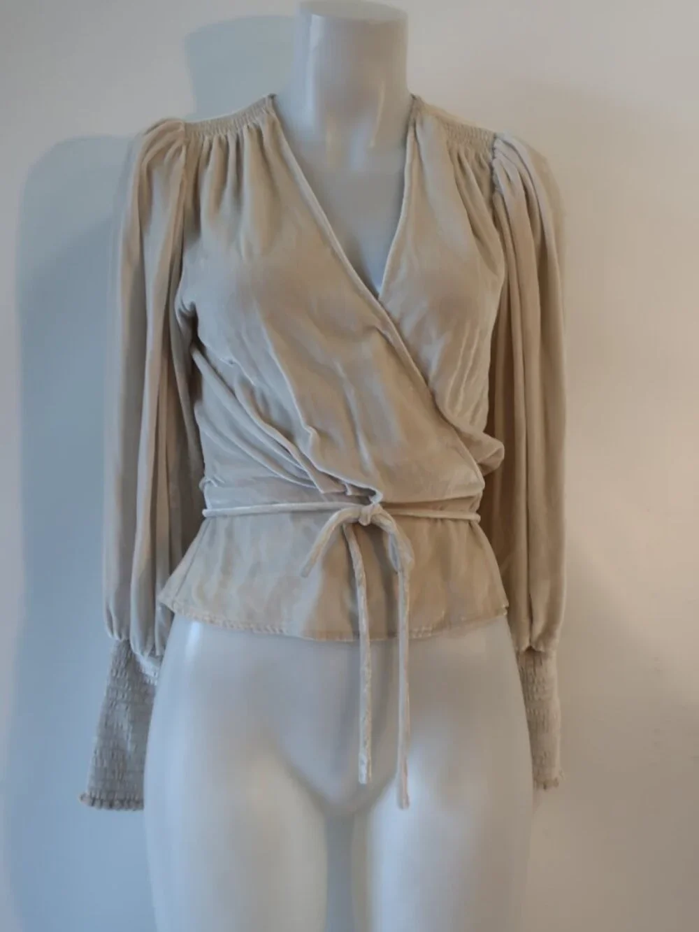 Reformation Cream (Item-27) Mela Rayon Silk Blend Puff Sleeve Velvet Wrap Top XS